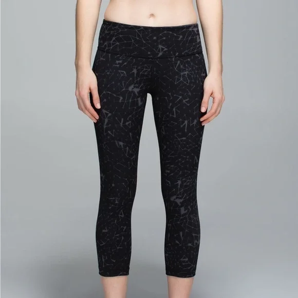 Lululemon Leggings Womens 4 Wunder Under Crop II Full-On Luon Star Crushed Gym - Picture 2 of 9